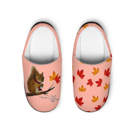 Squirrel in Fall Women's Indoor Slippers